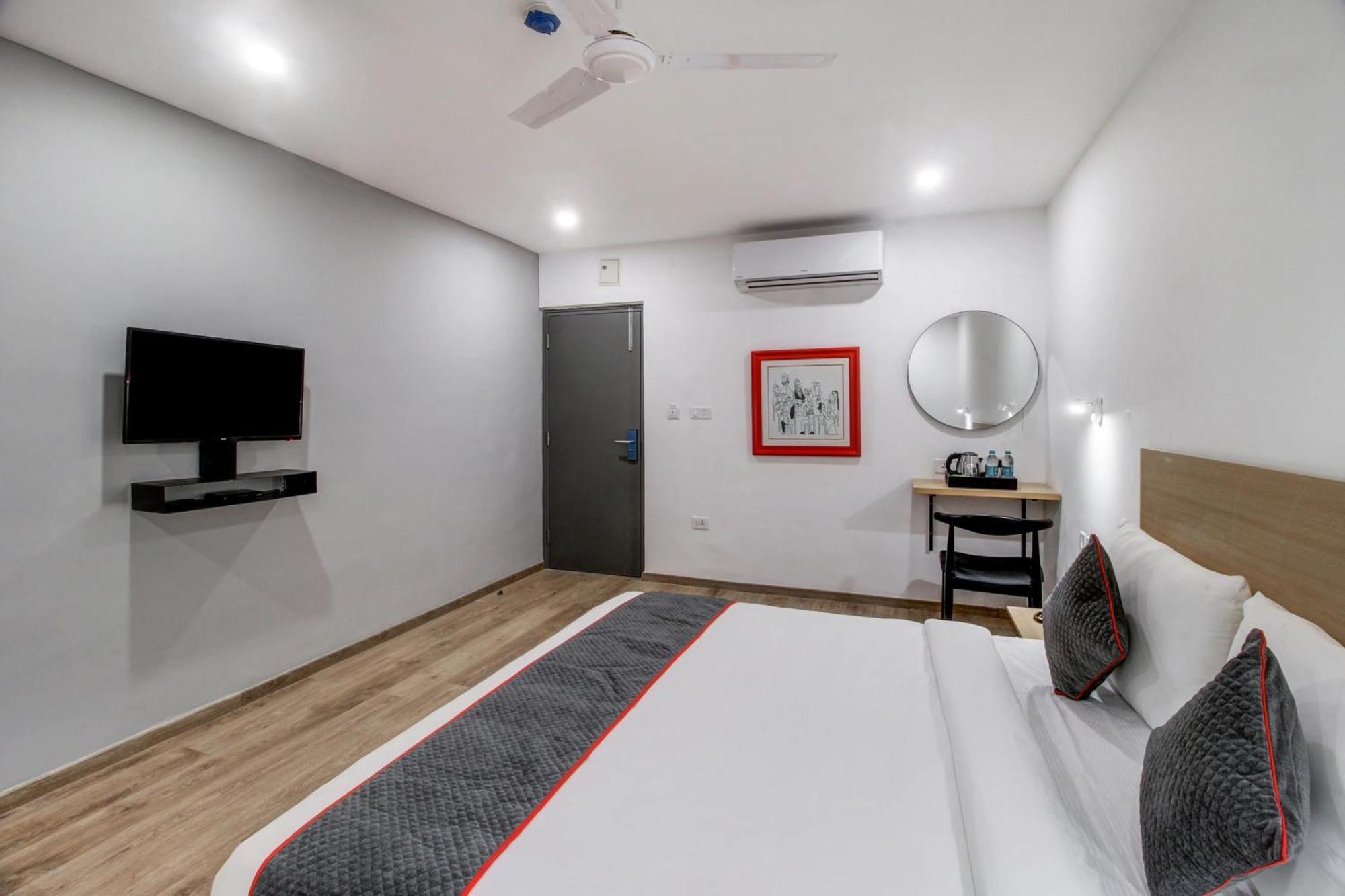 Hotel Super Townhouse Rcc Majestic 397 Lb Nagar Hajdarabad Zewnętrze zdjęcie