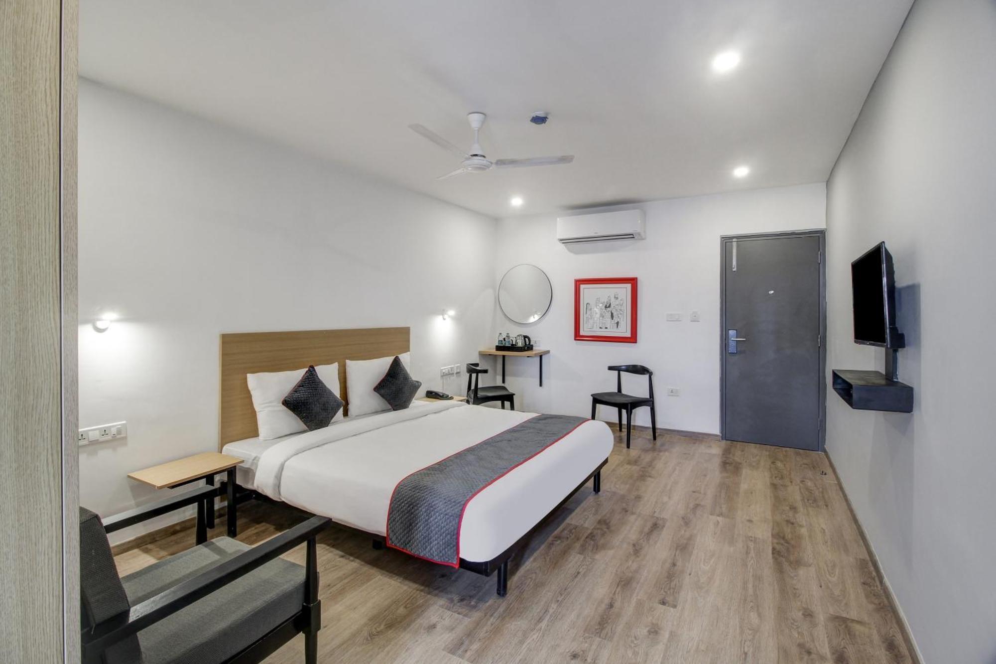 Hotel Super Townhouse Rcc Majestic 397 Lb Nagar Hajdarabad Zewnętrze zdjęcie
