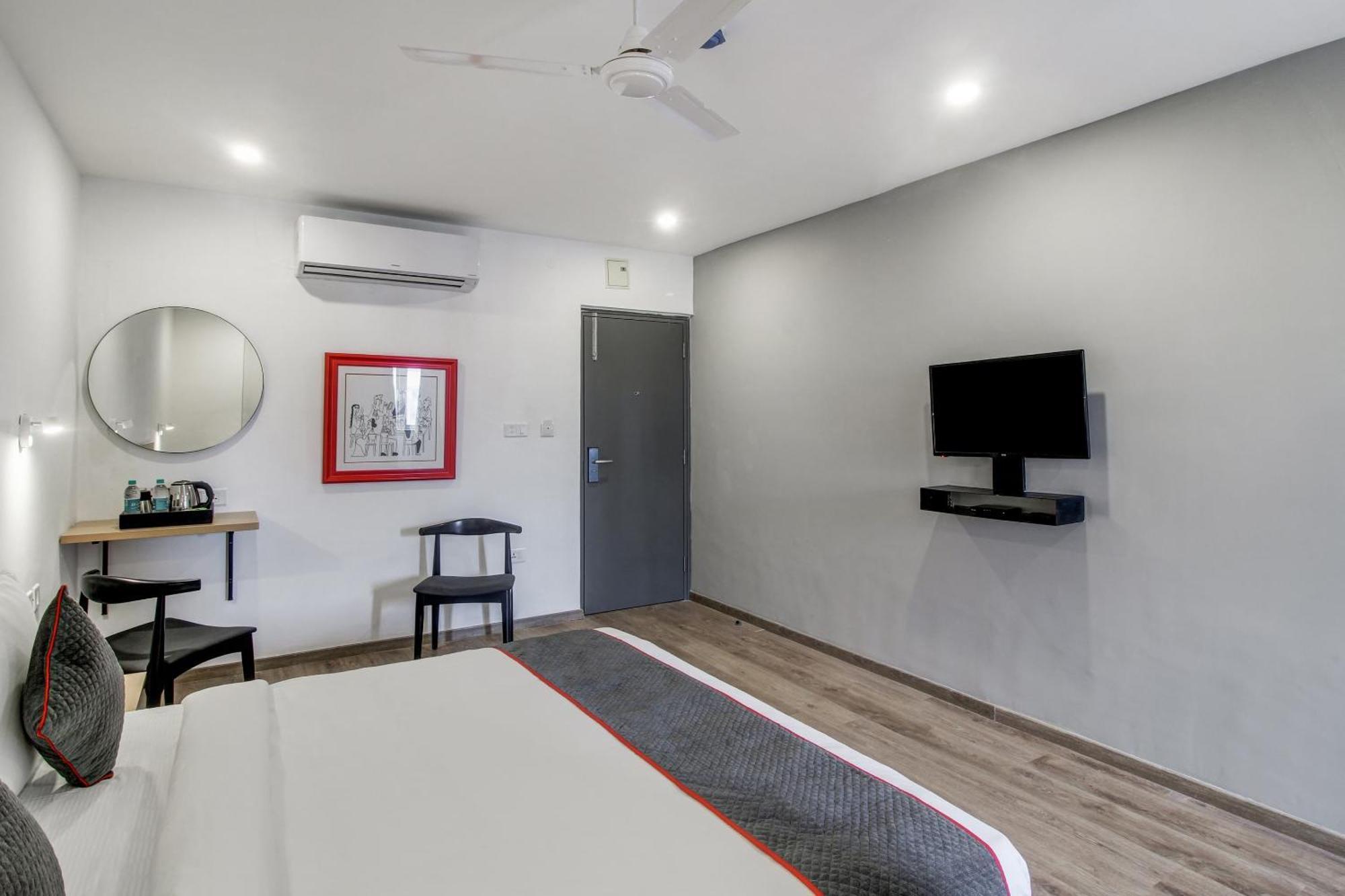 Hotel Super Townhouse Rcc Majestic 397 Lb Nagar Hajdarabad Zewnętrze zdjęcie