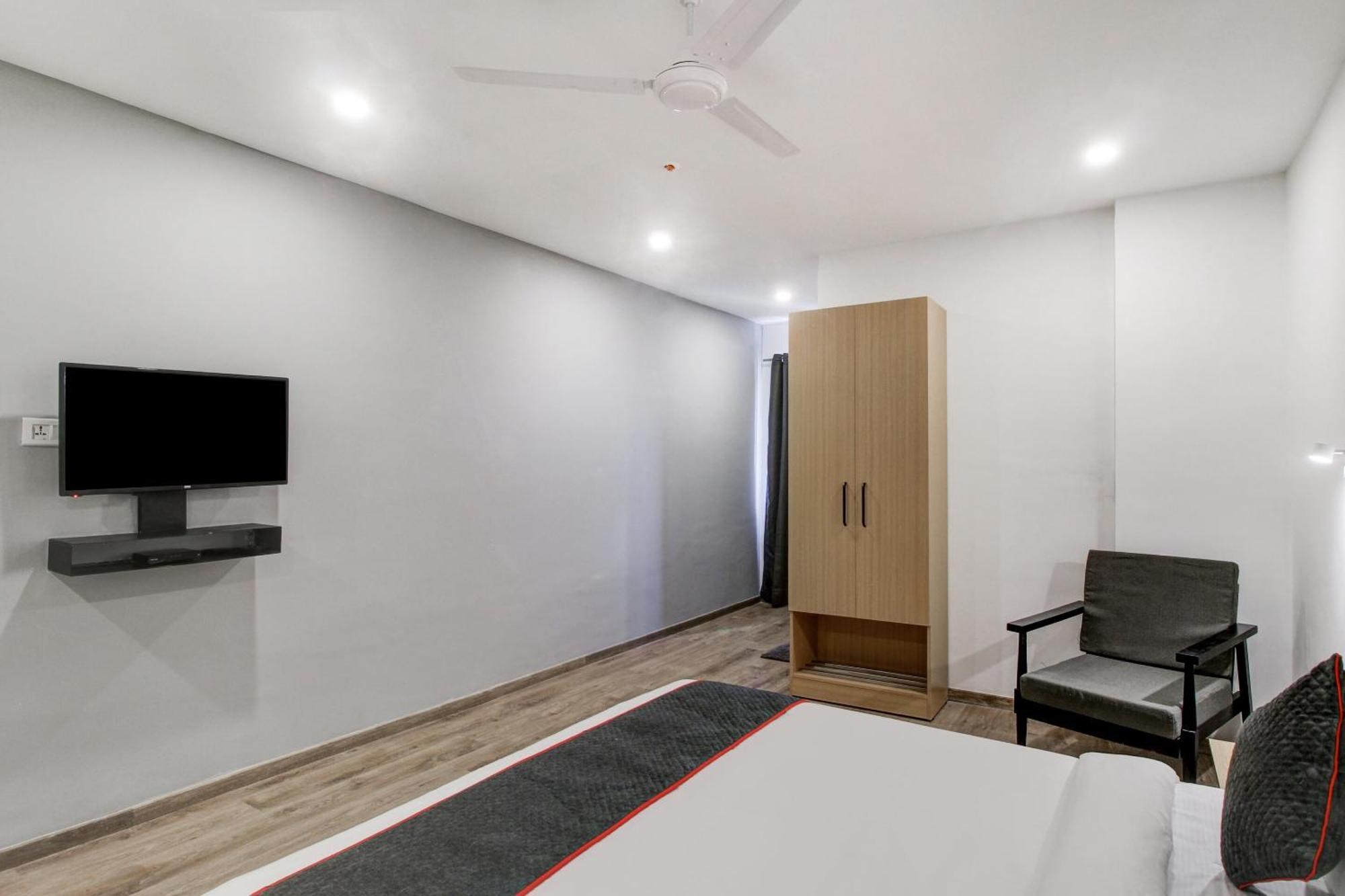 Hotel Super Townhouse Rcc Majestic 397 Lb Nagar Hajdarabad Zewnętrze zdjęcie
