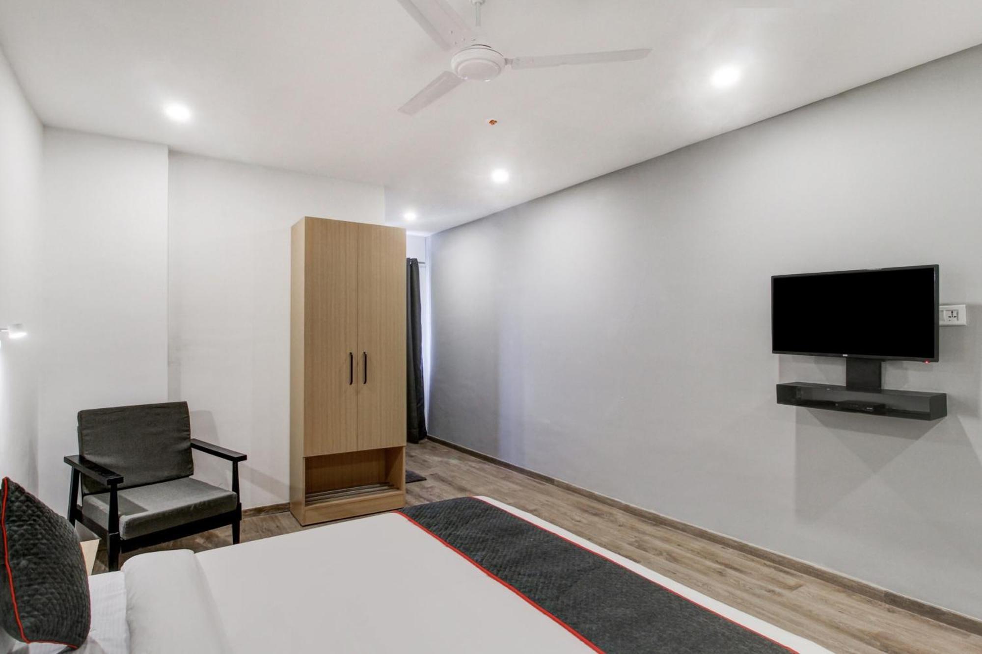 Hotel Super Townhouse Rcc Majestic 397 Lb Nagar Hajdarabad Zewnętrze zdjęcie