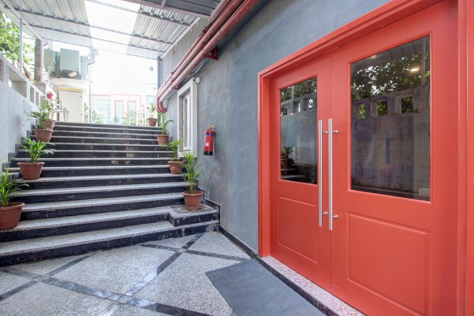 Hotel Super Townhouse Rcc Majestic 397 Lb Nagar Hajdarabad Zewnętrze zdjęcie