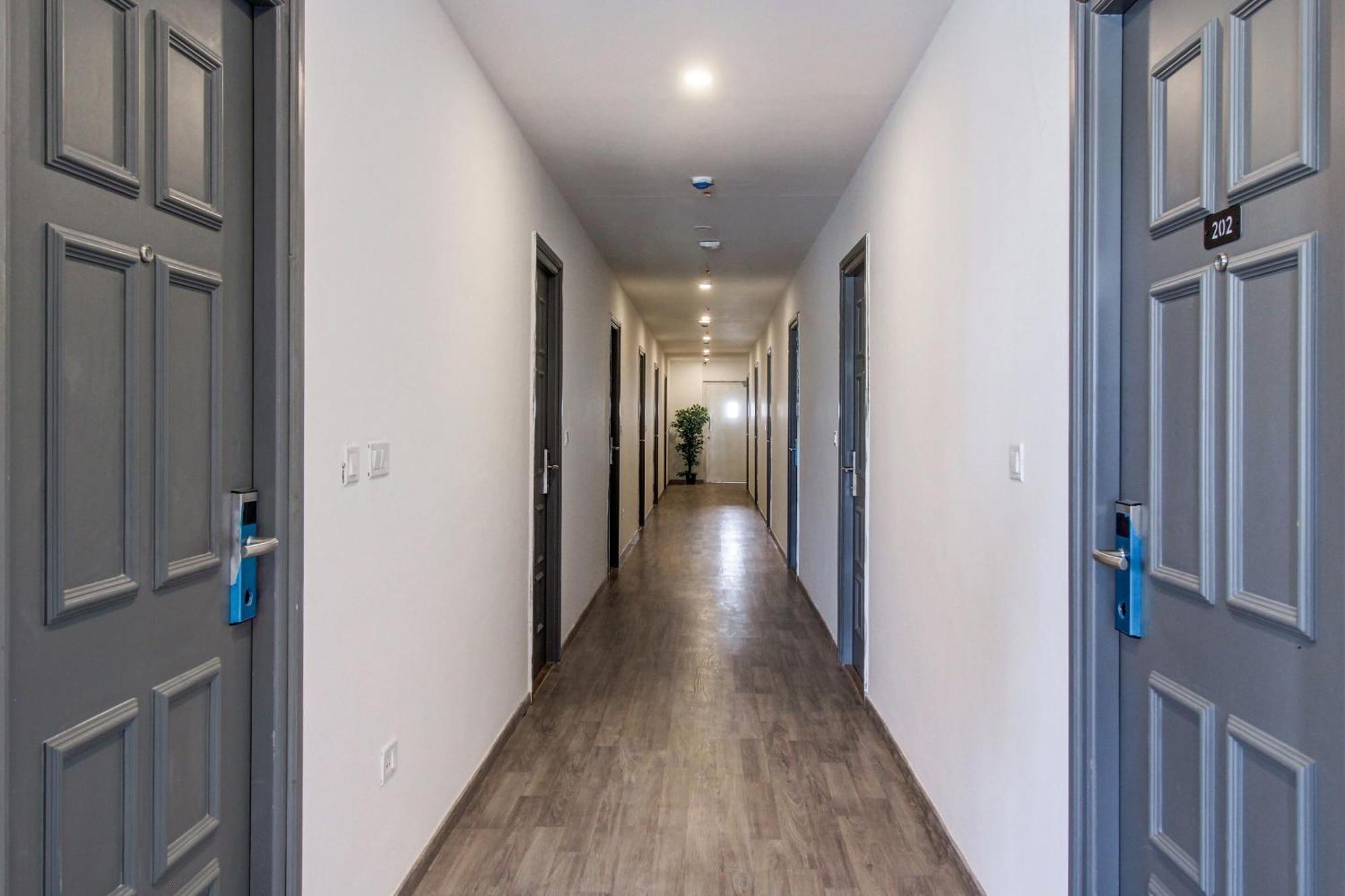 Hotel Super Townhouse Rcc Majestic 397 Lb Nagar Hajdarabad Zewnętrze zdjęcie