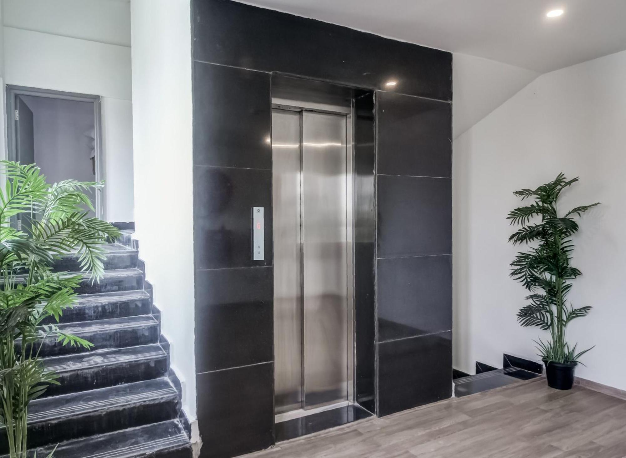Hotel Super Townhouse Rcc Majestic 397 Lb Nagar Hajdarabad Zewnętrze zdjęcie