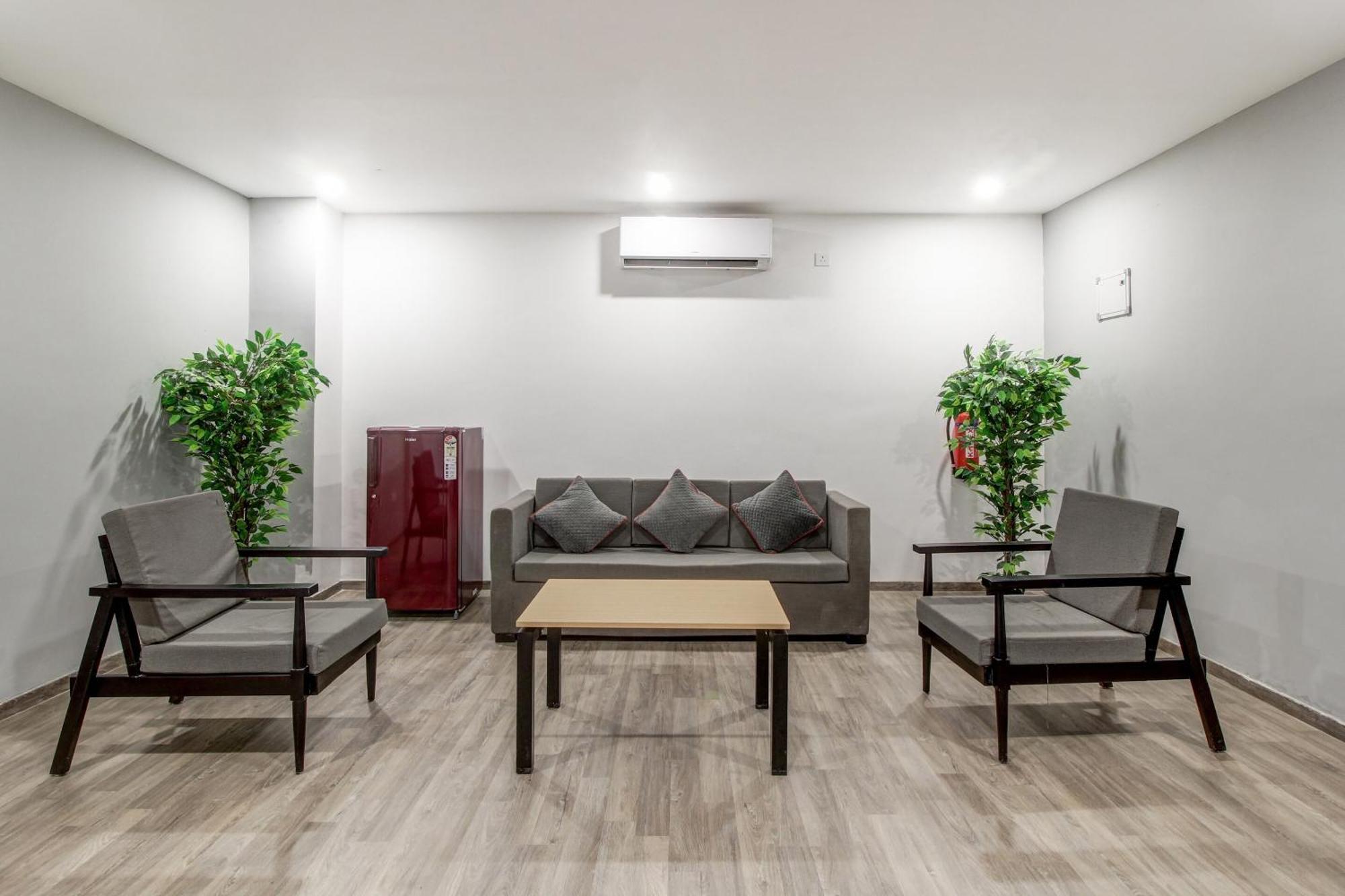 Hotel Super Townhouse Rcc Majestic 397 Lb Nagar Hajdarabad Zewnętrze zdjęcie